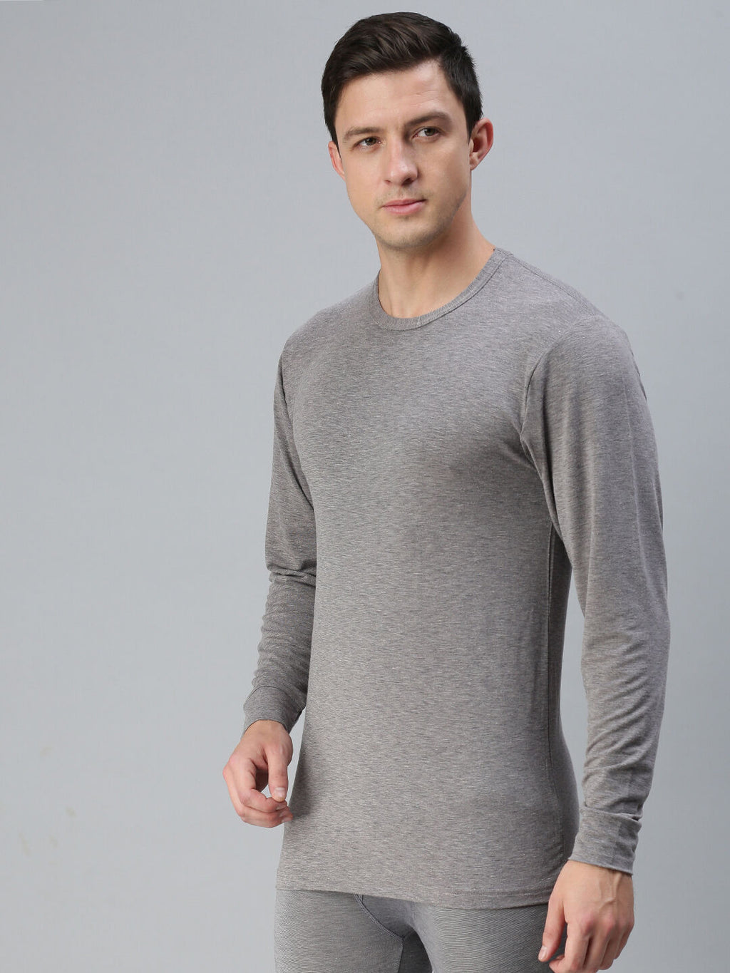 Miyabi Round Neck Full Sleeve Thermal