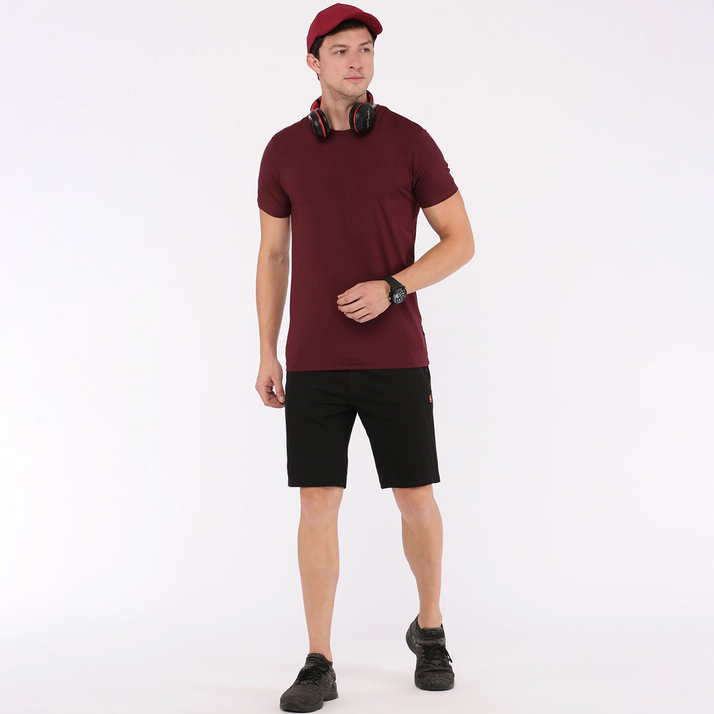 Wonderlite Round Neck T-shirt_ MMS8801