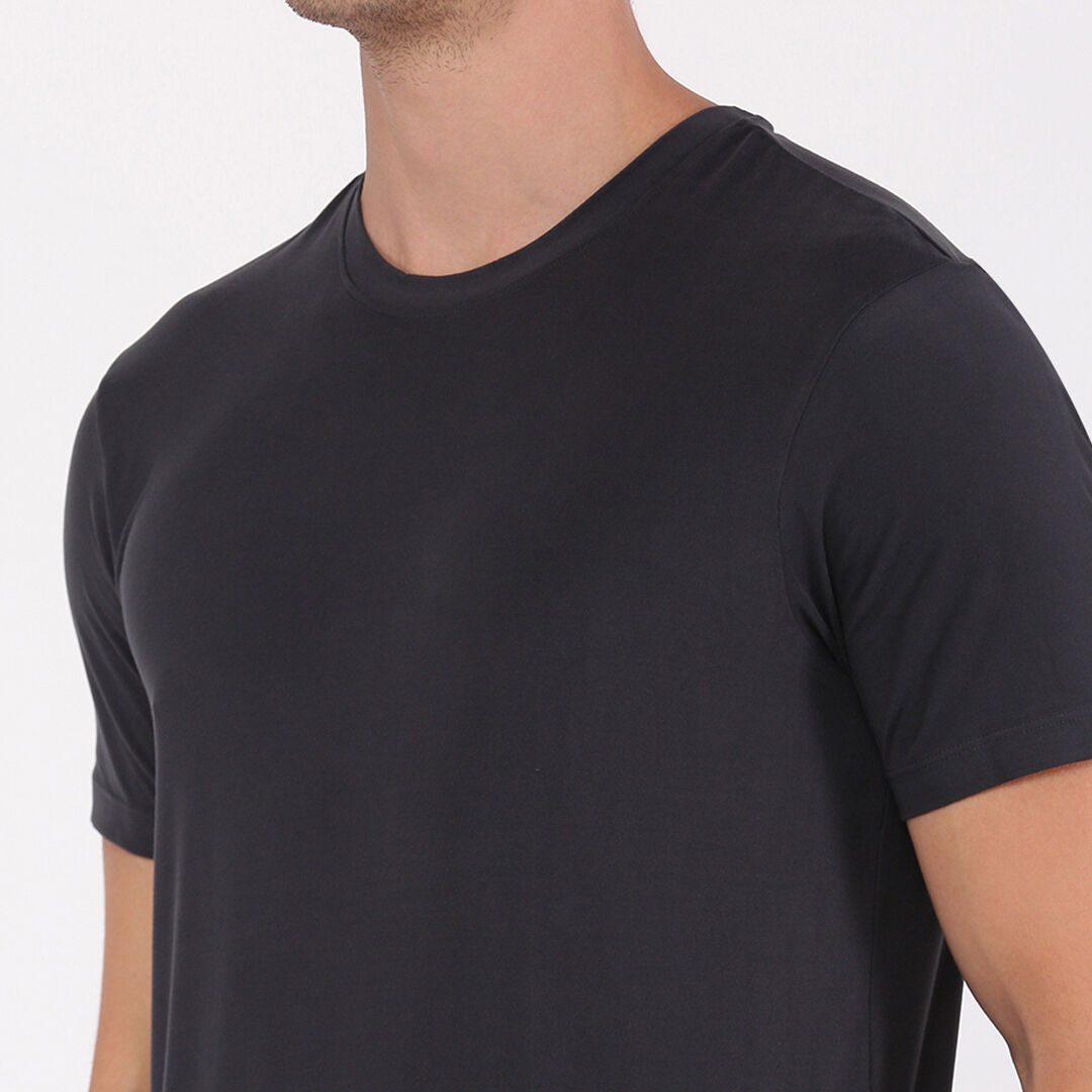 Wonderlite Round Neck T-shirt_ MMS8801