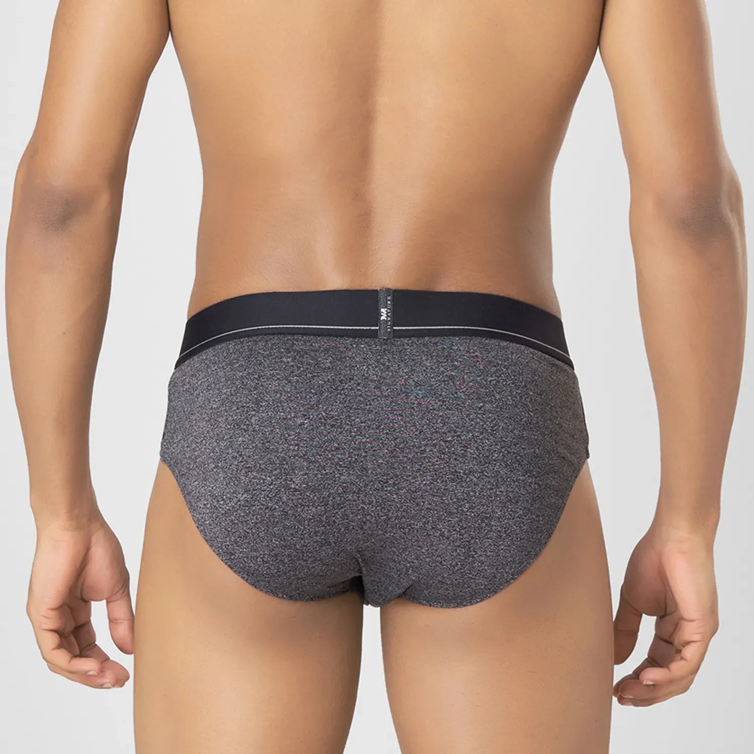 Melange Brief_ MMS8221